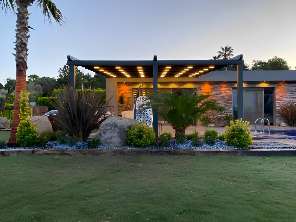 Pergola Sistemleri- Villa önü Kapatma-SkArtShading-Moonlight Modeli